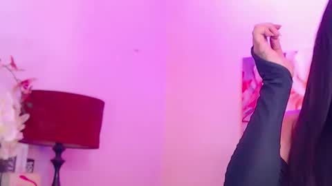 CALL ME STELLA online show from 17, 4, 2026