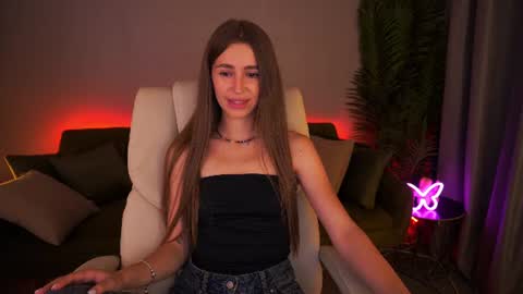 Snapshot of stellahoneywell chatting on 3, 7, 2026 stellahoneywell online show from 3, 7, 2026
