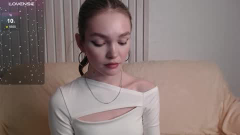 Snapshot of stellapayne chatting on 27, 11, 2025 stellapayne online show from 27, 11, 2025