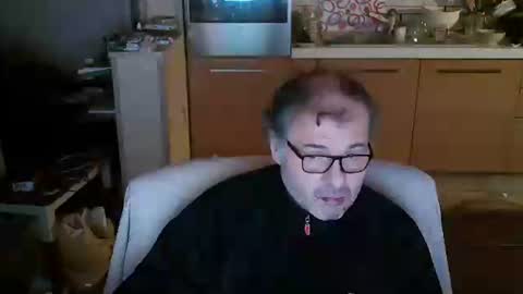 Snapshot of stellar_mesh3d chatting on 22, 2, 2025 Mesh3D online show from 22, 2, 2025