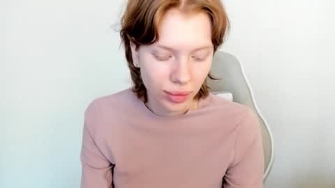 Snapshot of stellaswen chatting on 4, 2, 2026 S T E L L A online show from 4, 2, 2026