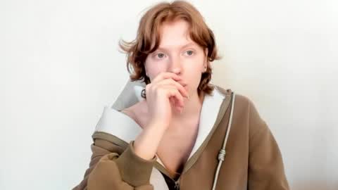 Snapshot of stellaswen chatting on 5, 2, 2026 S T E L L A online show from 5, 2, 2026