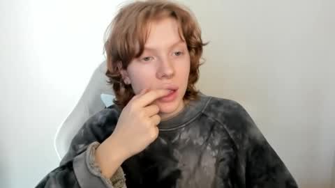 Snapshot of stellaswen chatting on 17, 2, 2026 S T E L L A online show from 17, 2, 2026