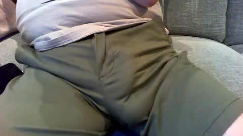 Snapshot of stemee chatting on 19, 5, 2026 marriedsecretcrotchwatcher online show from 19, 5, 2026