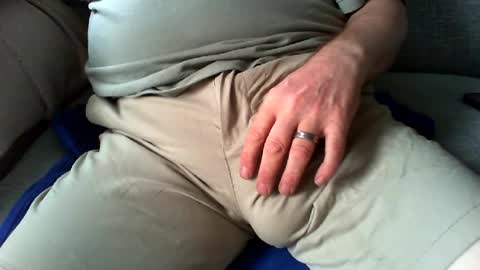 Snapshot of stemee chatting on 16, 6, 2026 marriedsecretcrotchwatcher online show from 16, 6, 2026