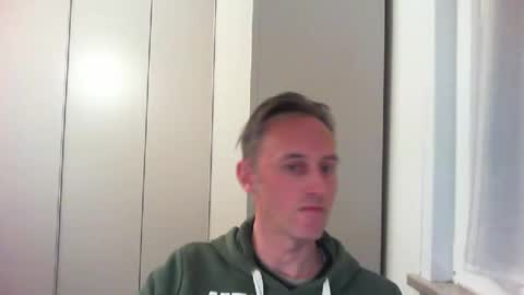 sten015 online show from 23, 12, 2024