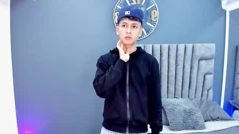 Stephane Rouss online show from 5, 12, 2025