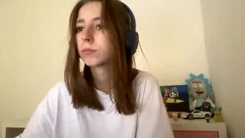 Snapshot of stephanerhule chatting on 18, 10, 2025 Emilia online show from 18, 10, 2025
