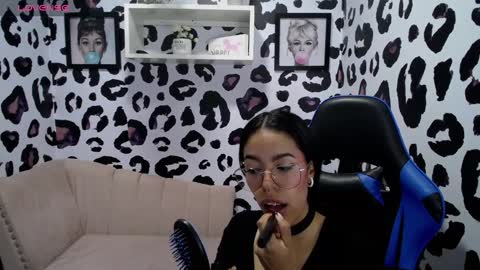 Snapshot of stephania_t chatting on 6, 2, 2025 Stephania online show from 6, 2, 2025