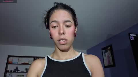 Stephania online show from 2, 3, 2026