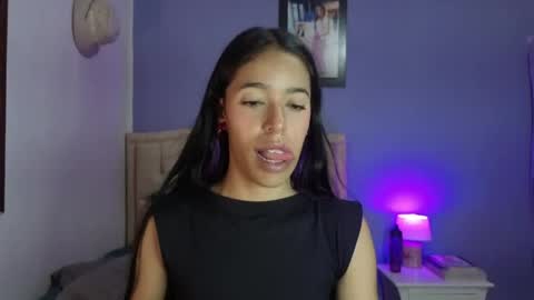 Stephania online show from 16, 4, 2026