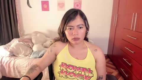 Stephanie  online show from 18, 11, 2025