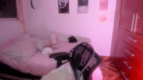 Stephanie  online show from 14, 1, 2026