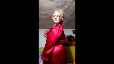 Snapshot of stephany_bailey chatting on 6, 4, 2026 Stephany online show from 6, 4, 2026