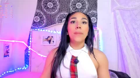 Anny online show from 7, 4, 2026