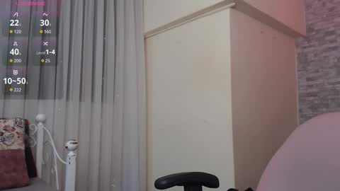 stephany_rodriguez_ online show from 21, 10, 2025