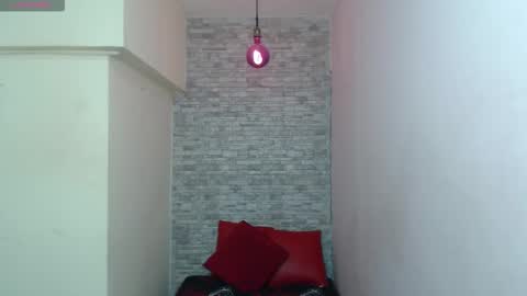 stephany_rodriguez_ online show from 24, 10, 2025