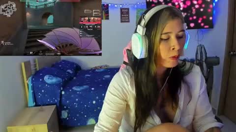 Stephany  independient model  online show from 16, 1, 2025