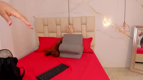 Stefanny online show from 21, 1, 2025