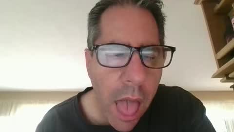 stephenhal9 online show from 23, 10, 2025