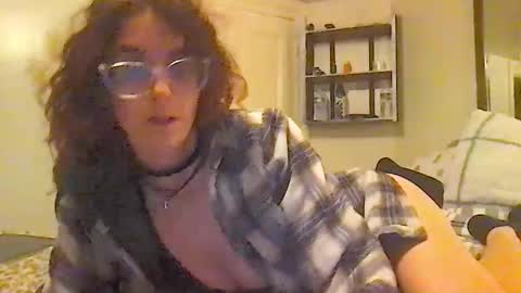 stephielynnnnn online show from 6, 4, 2026
