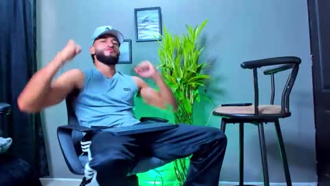 Steve  online show from 25, 10, 2025