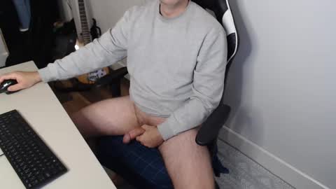 steve_oo8 online show from 3, 11, 2025