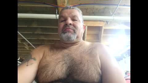 Snapshot of steved6001 chatting on 4, 3, 2025 steved6001 online show from 4, 3, 2025