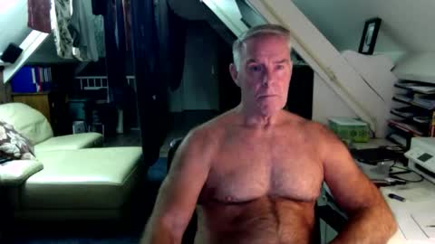 stevetwo online show from 4, 12, 2025