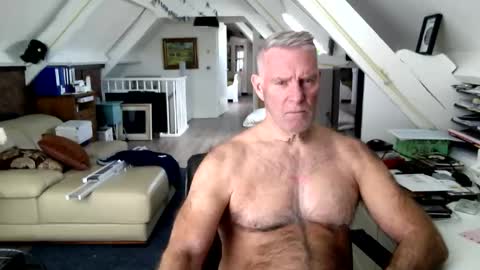 stevetwo online show from 20, 4, 2026