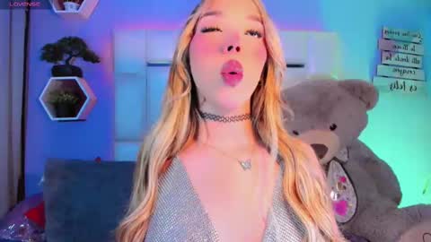 Steisee Reyes online show from 4, 10, 2025