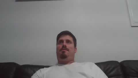 Snapshot of stickricc chatting on 9, 7, 2026 stickricc online show from 9, 7, 2026