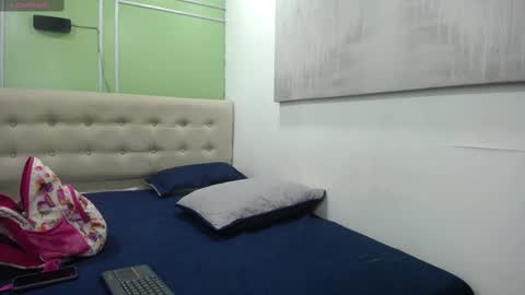 Snapshot of stickxcandy chatting on 7, 1, 2025 StickXCandy online show from 7, 1, 2025