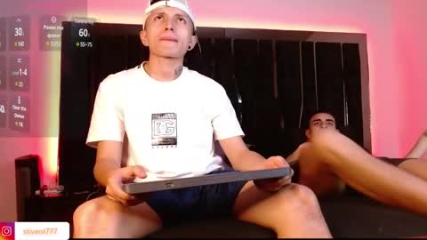 stiven tellez  online show from 1, 3, 2025