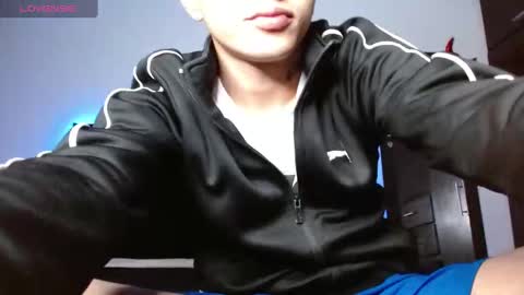 stiven tellez  online show from 10, 3, 2025