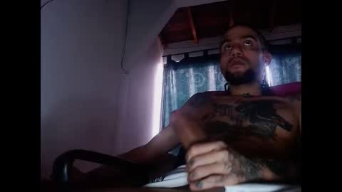 Snapshot of stivenunivers996 chatting on 16, 12, 2024 stiven online show from 16, 12, 2024