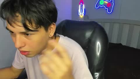 Stiwen online show from 2, 10, 2025