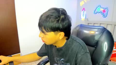 Stiwen online show from 17, 10, 2025