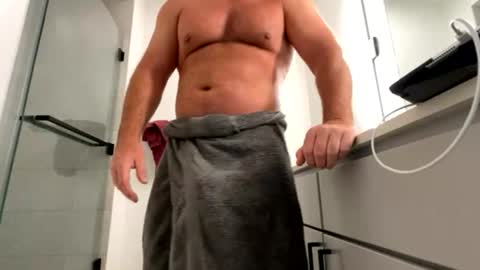 Snapshot of stlhotwifeguy chatting on 12, 7, 2026 stlhotwifeguy online show from 12, 7, 2026
