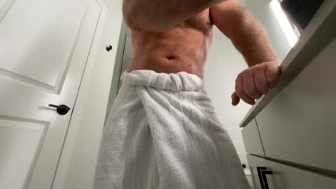 Snapshot of stlhotwifeguy chatting on 9, 8, 2026 stlhotwifeguy online show from 9, 8, 2026