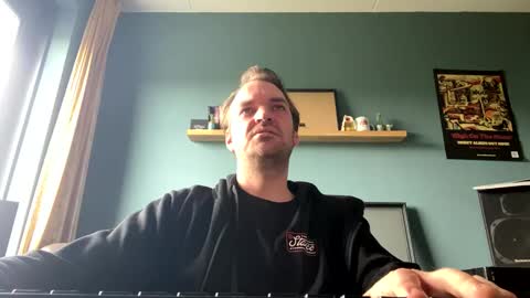 Snapshot of stonednboner chatting on 18, 10, 2025 Stonerboner online show from 18, 10, 2025