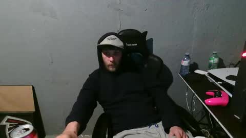 Snapshot of stonedpanda77 chatting on 5, 12, 2024 stonedpanda77 online show from 5, 12, 2024