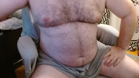 Snapshot of stonerbear42 chatting on 10, 10, 2025 Stonerbear42 online show from 10, 10, 2025