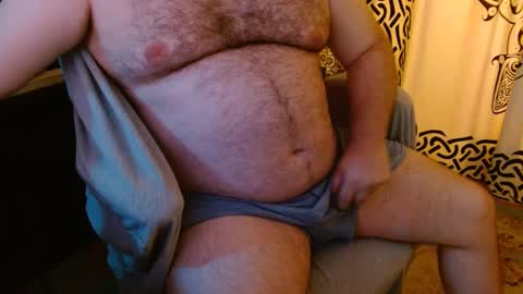 Snapshot of stonerbear42 chatting on 12, 10, 2025 Stonerbear42 online show from 12, 10, 2025