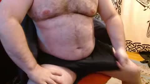 Snapshot of stonerbear42 chatting on 3, 11, 2025 Stonerbear42 online show from 3, 11, 2025