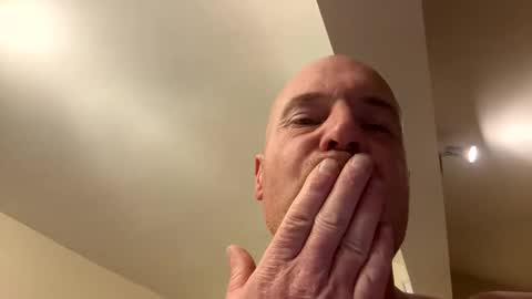 Stoodley22 online show from 27, 10, 2025