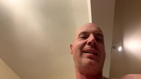 Stoodley22 online show from 18, 11, 2025