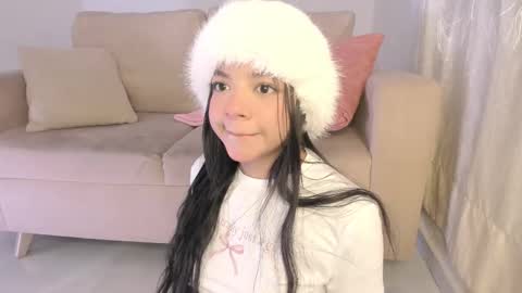 Snapshot of stormi___1 chatting on 14, 9, 2025 Zoe -INDEPENDENT MODEL online show from 14, 9, 2025