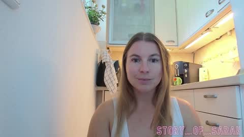 Snapshot of story_of_sarah chatting on 21, 9, 2025 Sarah online show from 21, 9, 2025