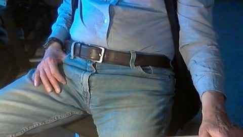 Snapshot of str8_dave chatting on 13, 5, 2026 Dave online show from 13, 5, 2026
